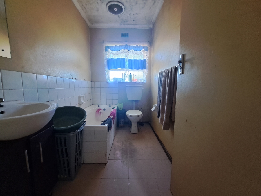 3 Bedroom Property for Sale in Vredenburg Western Cape
